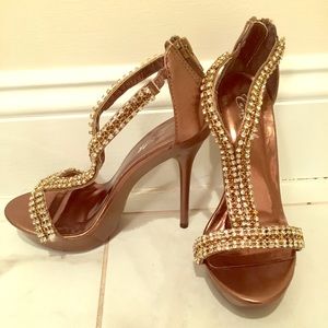 Camille La Vie Brown heels